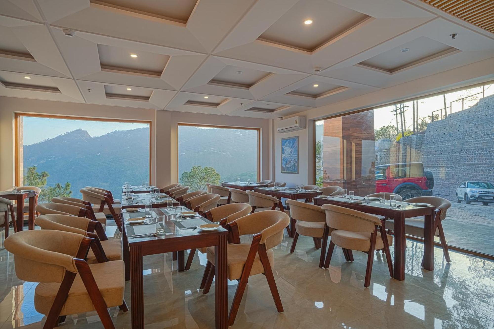 The Sanawar Heights I Kasauli I New Property المظهر الخارجي الصورة